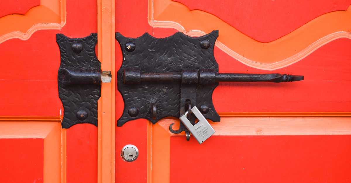 locksmith service technician — Eco Clean Locksmith & Keys